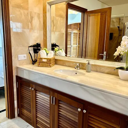 فيلة Sunset Zafiro *